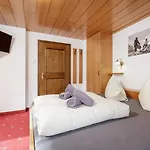 Garni Enzian Apartamento